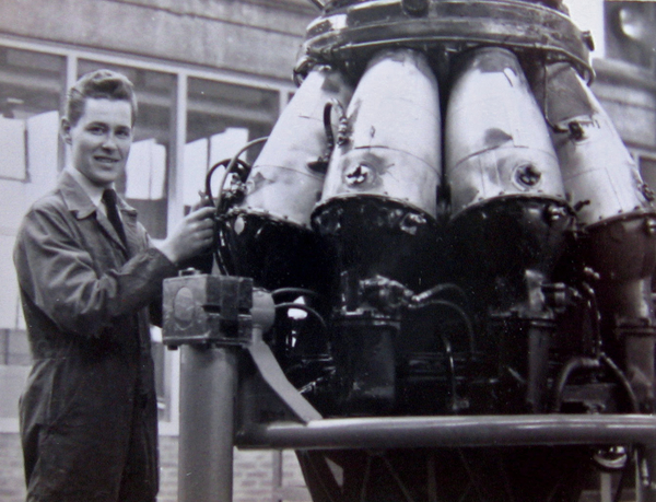 John Bisscheroux. Straalmotorenwerkplaats 1953