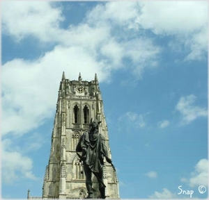 Ambiorix met op de achtergrond de Basiliek