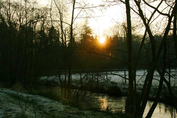 Ondergaande winterzon.