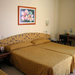 10 Hotel