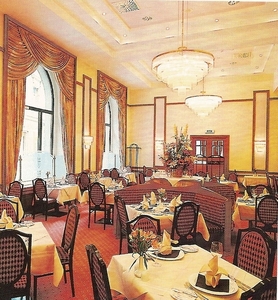 17 CSOB 2004 Grand Bohemia - dining room