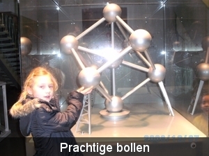 bezoek aan atomium 2008 (19)