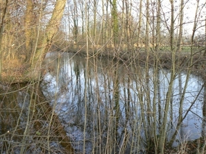 slotgracht achter het klooster