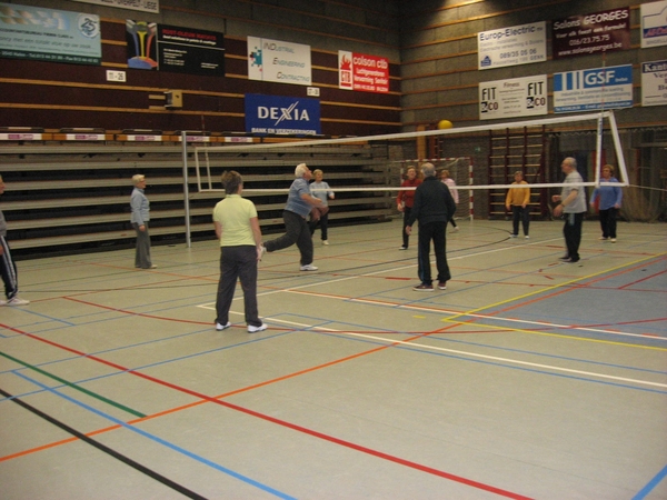 turngroep 3-12-2008 021