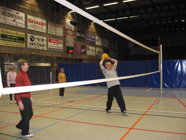 turngroep 3-12-2008 023