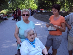 +Martha in de zoo