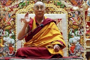 nb0827 Dalaï Lama