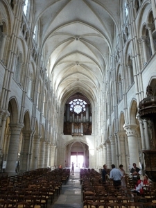 2009_08_23 054 Laon - kathedraal binnen
