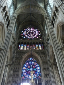 2009_08_24 134 Reims - kathedraal - glasramen