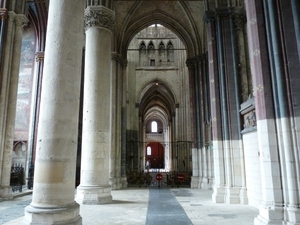 2009_08_25 049 Saint Quentin - kathedraal