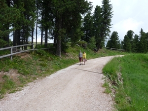 2009_07_10 002 Würzjoch (Passo delle Erbe) - Mieke, Benno wandel