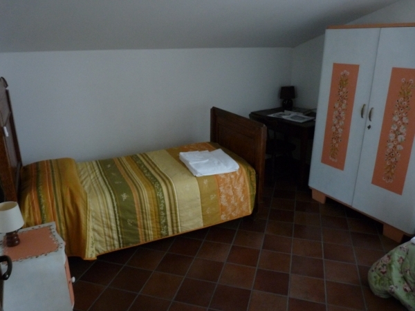 2009_07_14 037 Udine - appartement - slaapkamer