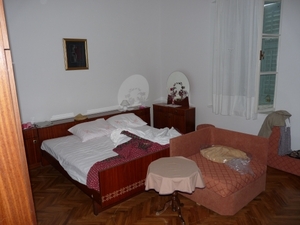 2009_07_21 002 Novigrad - overnachtingsplaats - slaapkamer