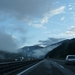 2009_07_25 005 onderweg in Oostenrijk - wolken, bergen, snelweg