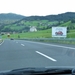 2009_07_25 007 onderweg in Oostenrijk - wolken, bergen, snelweg -