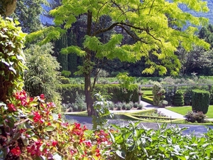 Minter Gardens