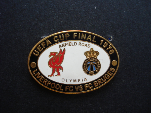 Pins UEFA 1976.2