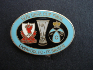 Pins UEFA 1976.3