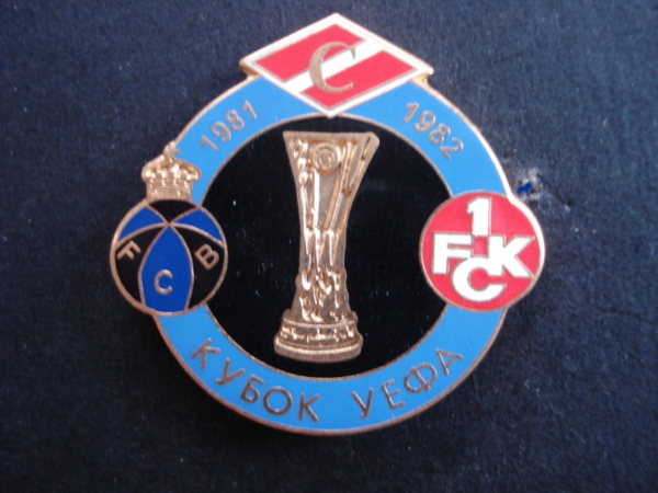 Pins UEFA 1981-82.2