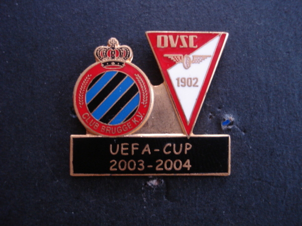 Pins UEFA 2003-04.2