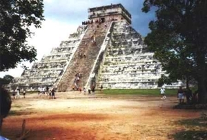 Piramide Citzen Itza