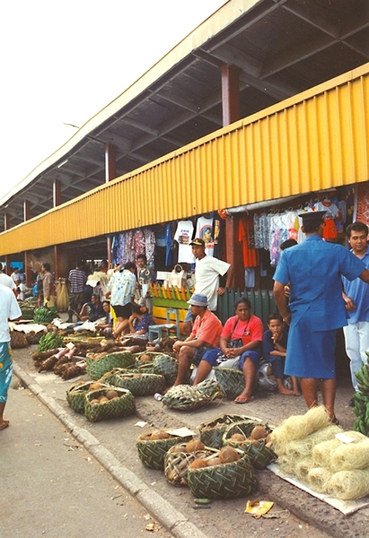 Apia: Markt Maketi Fou