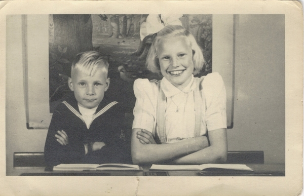 Piet en Annie schoolfoto 1947