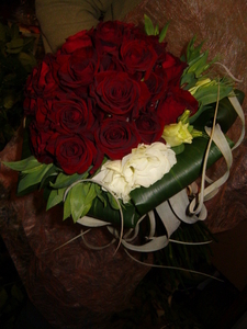 boeket rode rozen