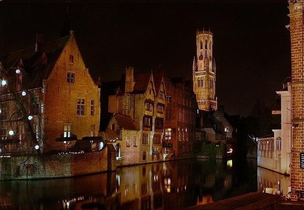 Brugge in het donker