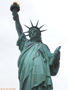 2009_11_13 NY 081L Statue of Liberty Park