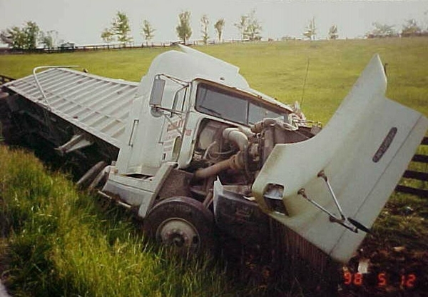 Freight_Accident2[1]