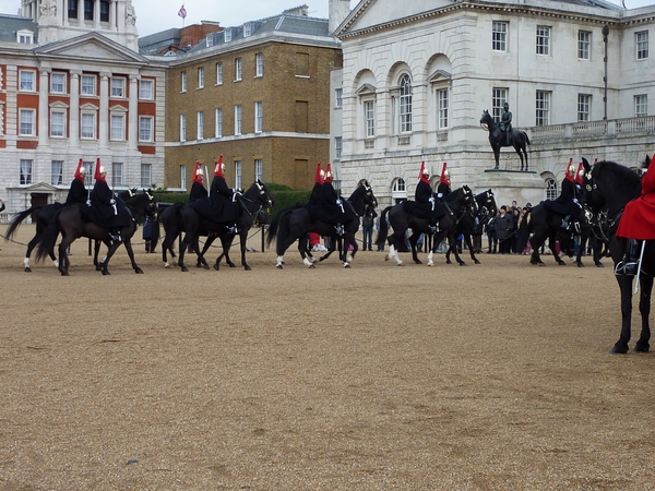 091211-14 Londen 159C Horse Guards