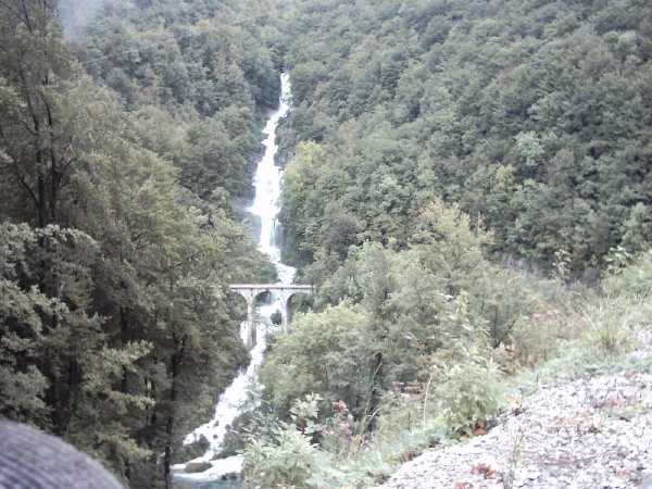 reis naar de vogezen en de jura watervallen 021