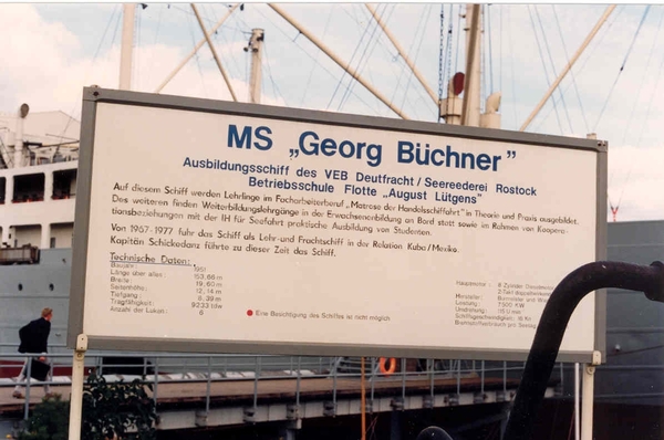 Georg Buchner 1989 als schoolschip in Rostock