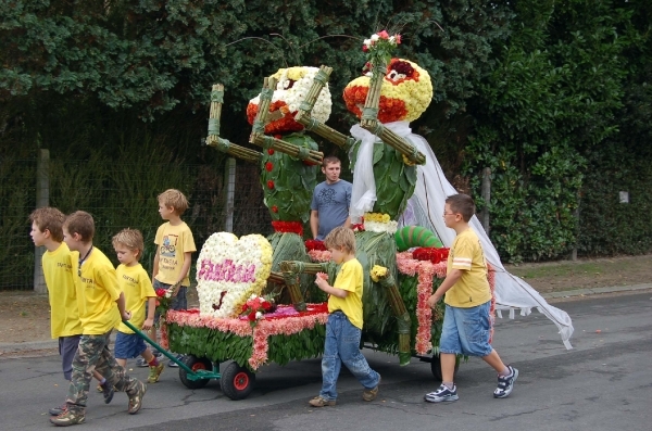 Bloemencorso St Gillis Dendermonde 3.9.0604