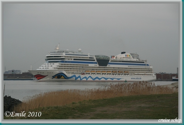 cruise schip 004sized_cruise schip 004
