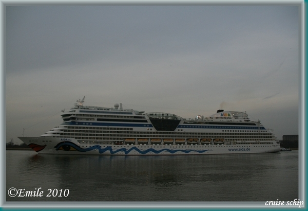 cruise schip 018sized_cruise schip 018