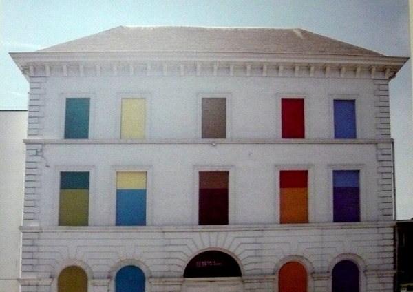 400 a facade 2010