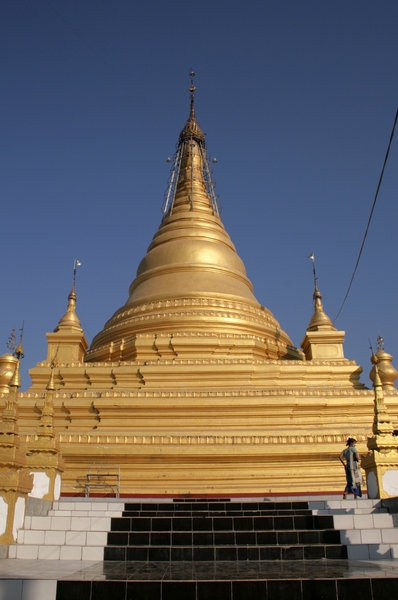 centrale stupa