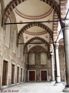 2010_03_05 Istanbul 029 Sultan Ahmet Mosque