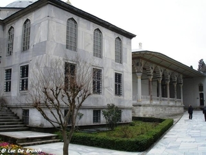 2010_03_05 Istanbul 118 Topkapi Palace Third Courtyard Library Ah