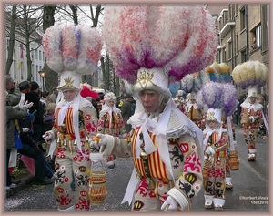 sized_sized_P2030834a karnaval maadag Aalsterse Gilles