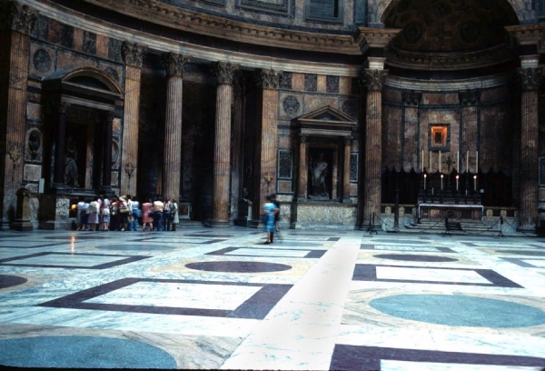 c34 Rome Pantheon2