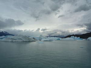 2e gletsjer cruise  _Upsala gletsjer _P1050608