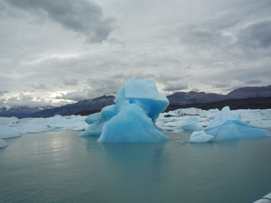 2e gletsjer cruise  _Upsala gletsjer _P1050619