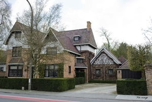 Heulestraat 42, villa in Normandische stijl (3)