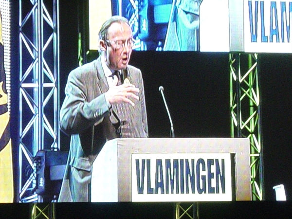 Verkiezingscongres Vlaams Belang 30 mei 2010 026