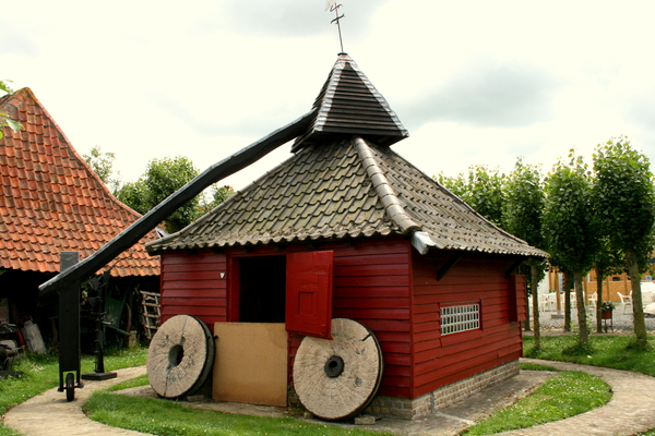 Izenberge -Bachten de Kuppemuseum