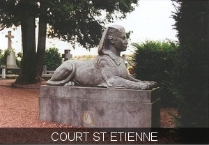 Court St-Etienne sfinks