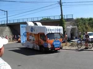 Le tour de France rijd door Leest 4-7-2010 018